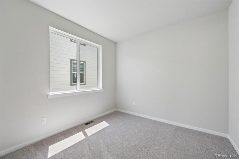 3313 Irvington St, Aurora, CO 80019