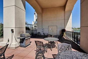 925 Lincoln St #12E, Denver, CO 80203