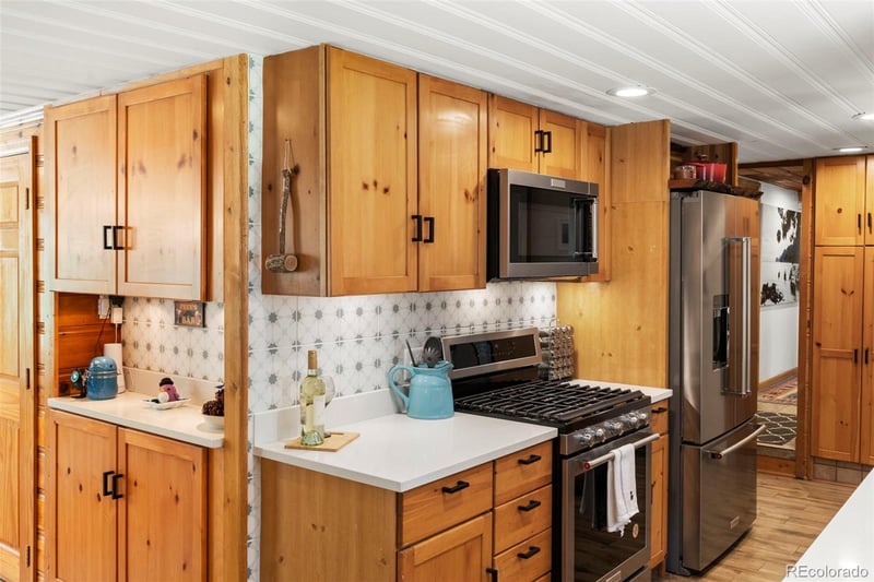 11933 S Maxwell Hill Rd, Littleton, CO 80127