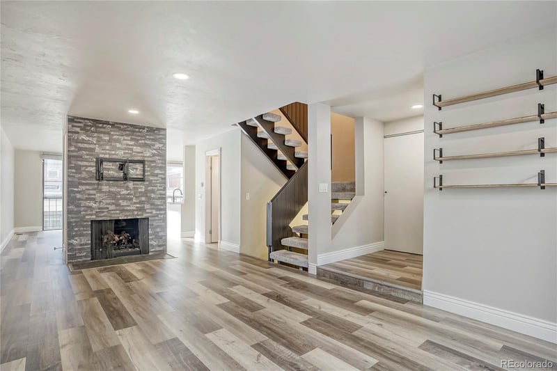 935 Pennsylvania St #8, Denver, CO 80203