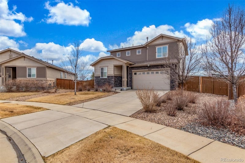25664 Byers Dr, Aurora, CO 80018