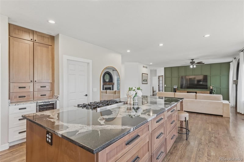1081 Foursome Dr, Castle Rock, CO 80104