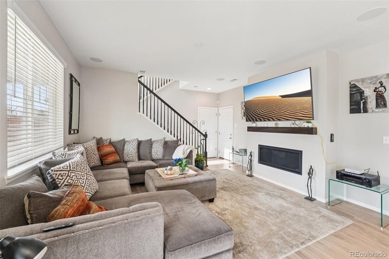 16284 Alberta Dr, Parker, CO 80134