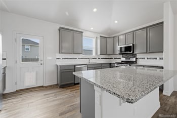 56300 25th Ave, Strasburg, CO 80136