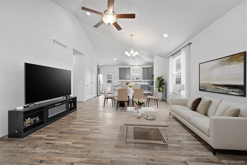 56300 25th Ave, Strasburg, CO 80136