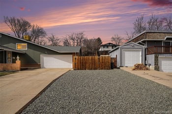 971 Arbutus St, Lakewood, CO 80228