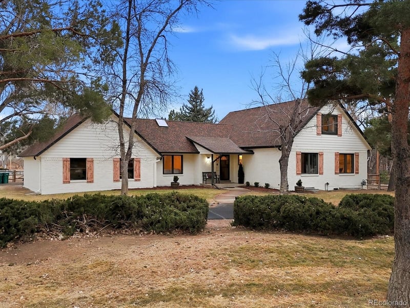 19971 Caley Dr, Centennial, CO 80016