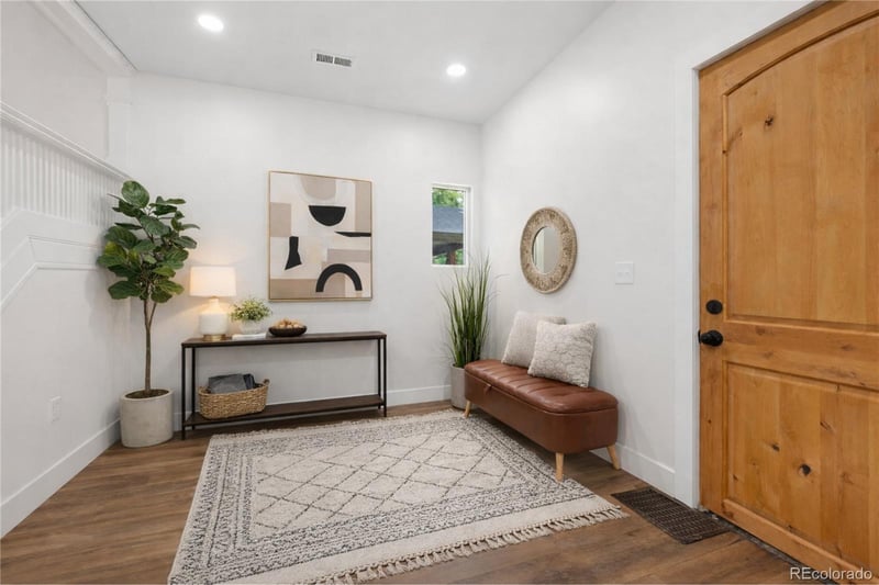 2849 N Vine St, Denver, CO 80205