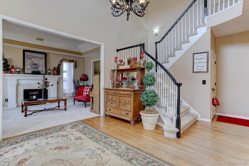 471 Yarrow Pl, Castle Pines, CO 80108