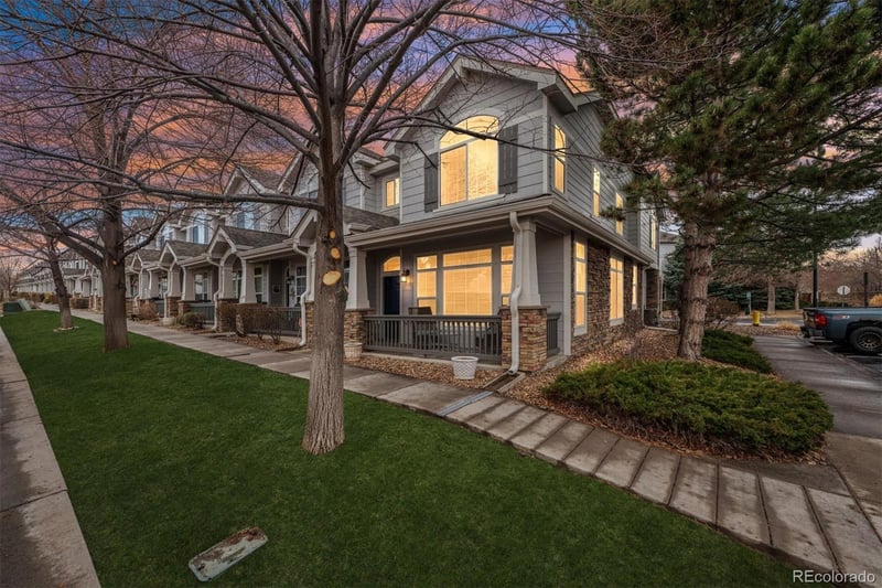 8302 Stonybridge Cir, Highlands Ranch, CO 80126