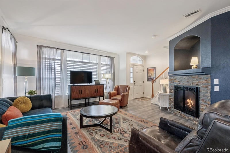 8302 Stonybridge Cir, Highlands Ranch, CO 80126