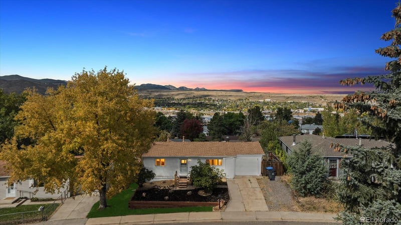 15815 2nd Ave, Golden, CO 80401