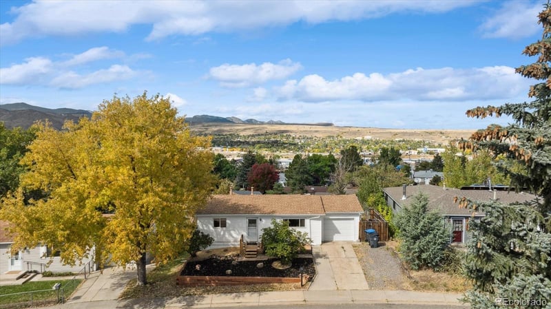 15815 2nd Ave, Golden, CO 80401
