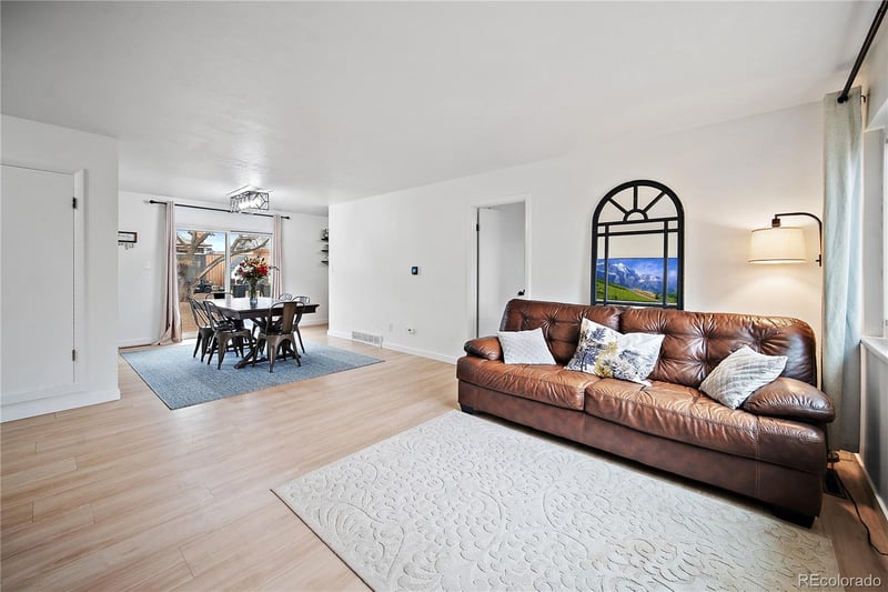 622 Paradise Ln, Colorado Springs, CO 80904