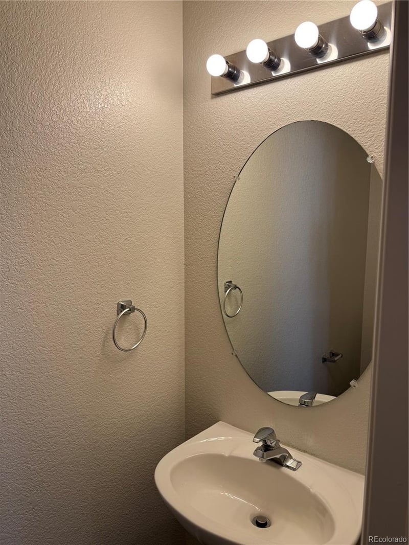 21480 42nd Ave, Denver, CO 80249