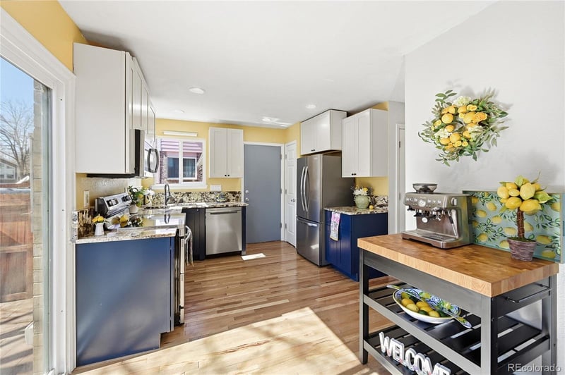 10038 82nd Ln, Arvada, CO 80005