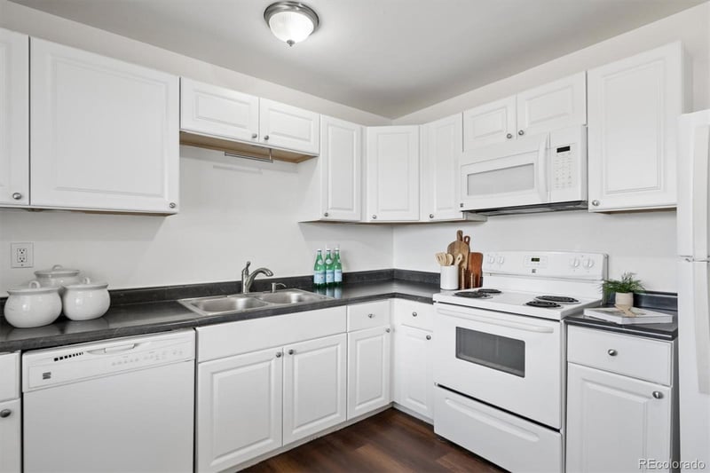 8141 Stuart St, Westminster, CO 80031