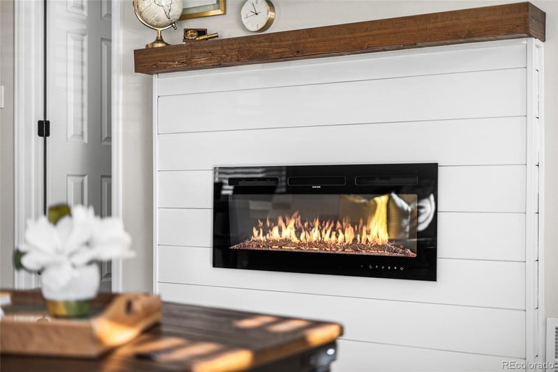 4975 Knox Ct, Denver, CO 80221