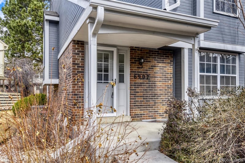 6907 Briarwood Cir, Centennial, CO 80112
