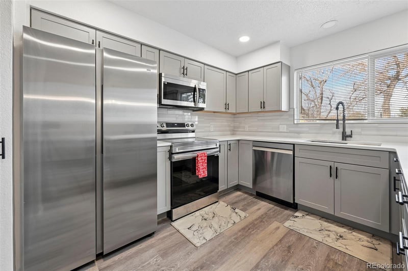 10772 Florida Ave #B, Lakewood, CO 80232