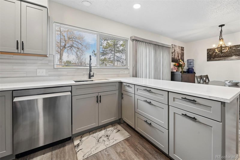 10772 Florida Ave #B, Lakewood, CO 80232