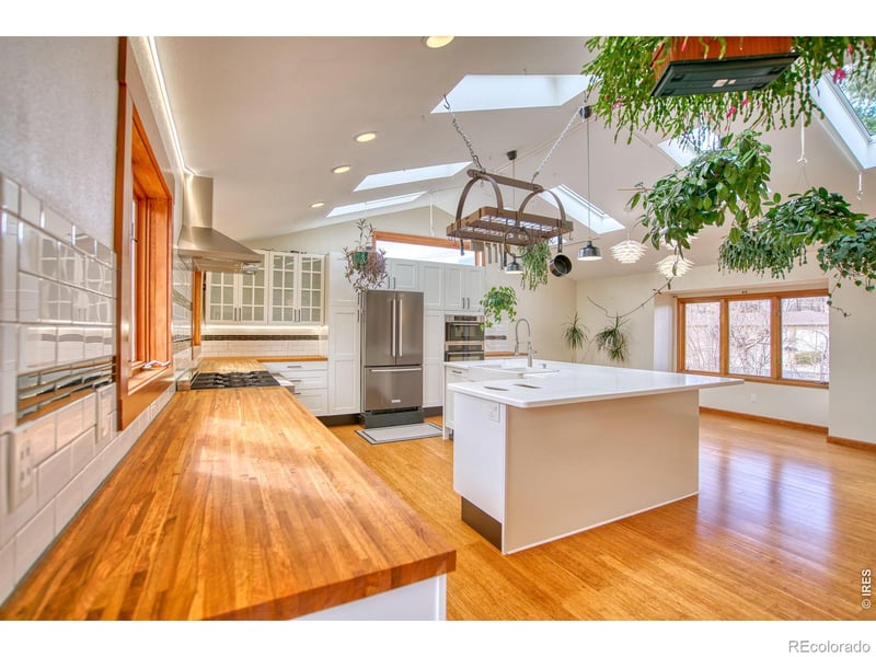 1640 Juniper St, Longmont, CO 80501