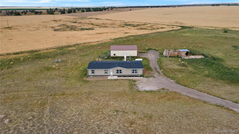 69501 E 72nd Ave, Byers, CO 80103
