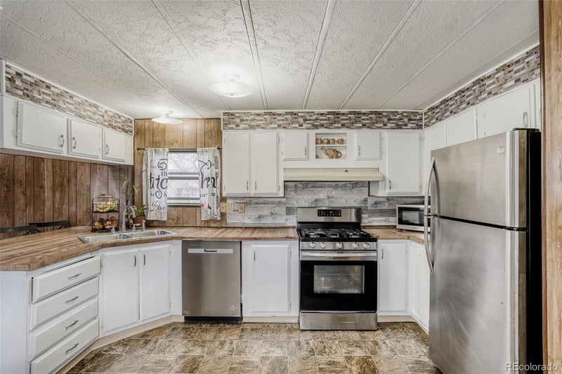 1201 Thornton Pw, Thornton, CO 80260