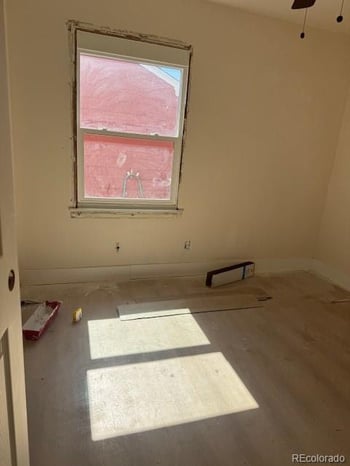 945 Zenobia St, Denver, CO 80204