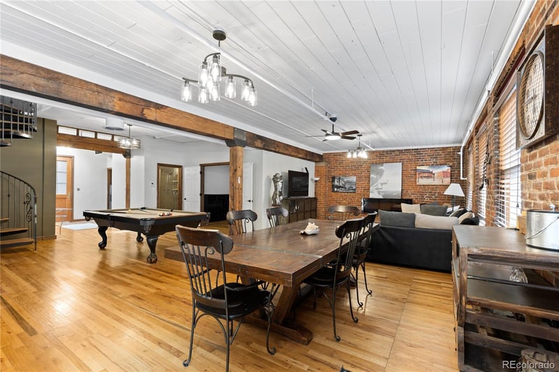 1940 Blake St #301, Denver, CO 80202