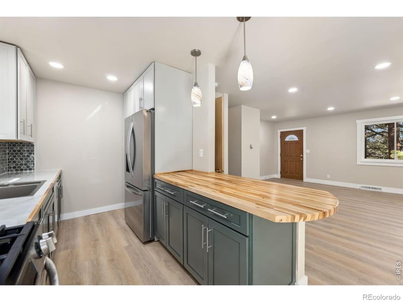 1059 Lexington Ln, Estes Park, CO 80517