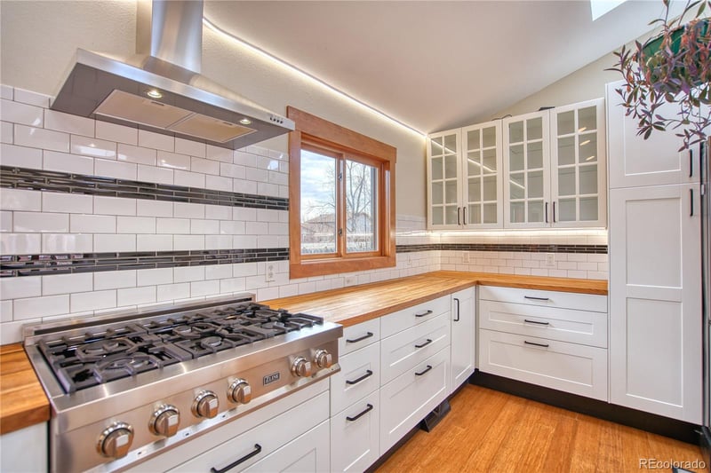 1640 Juniper St, Longmont, CO 80501