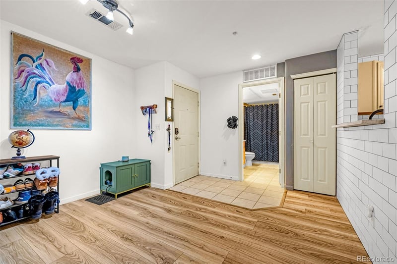 5201 Fox St #303, Littleton, CO 80120