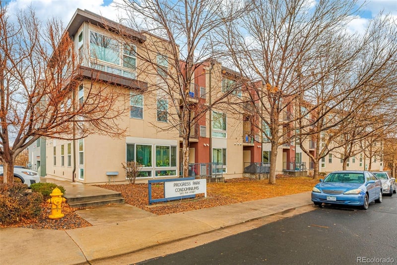 5201 Fox St #303, Littleton, CO 80120