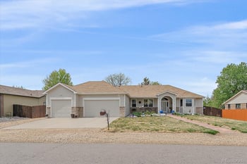 1075 Elmira St, Denver, CO 80247