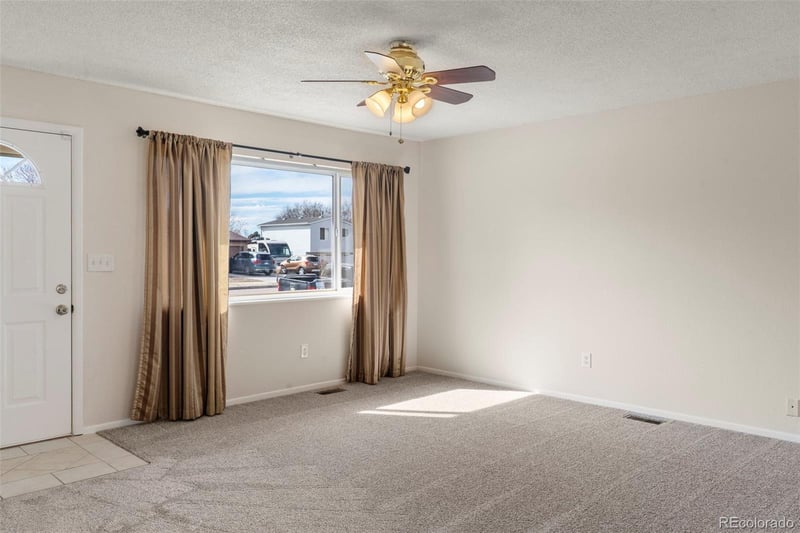 7210 Omaha Blvd, Colorado Springs, CO 80915