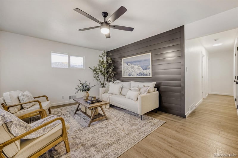 598 Emery Rd, Northglenn, CO 80233