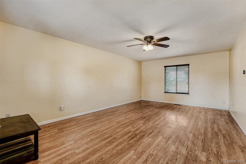 16847 Kent Dr, Aurora, CO 80013