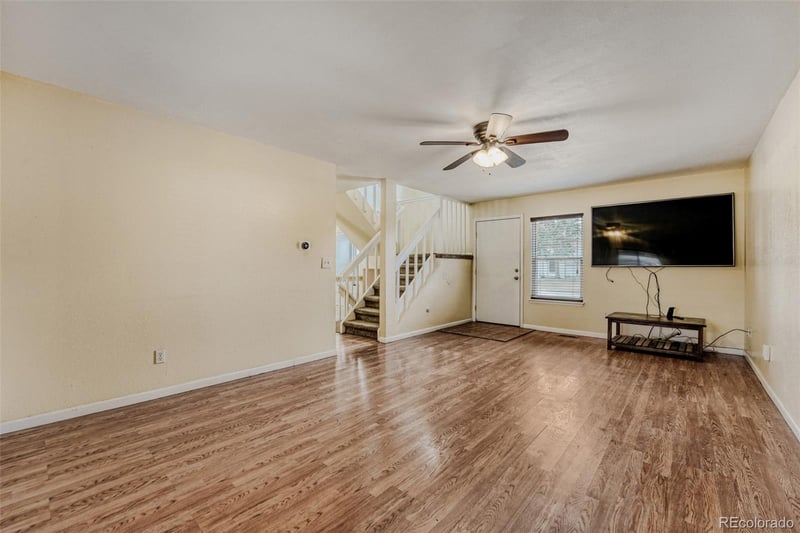 16847 Kent Dr, Aurora, CO 80013