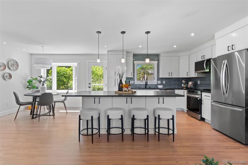 8836 Marathon Rd, Niwot, CO 80503