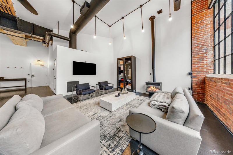 1090 Cherokee St #303, Denver, CO 80204