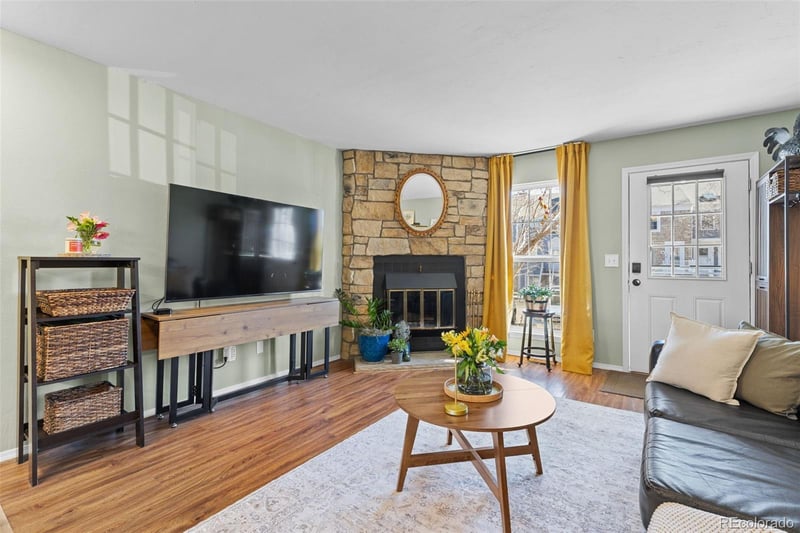 10845 Dartmouth Ave, Lakewood, CO 80227