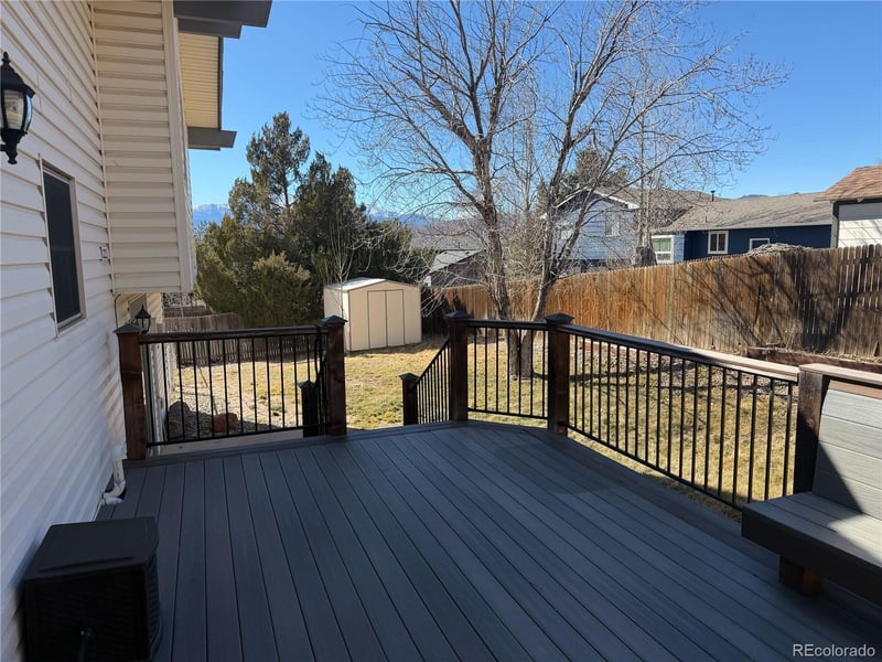 6050 Mach 1 Dr, Colorado Springs, CO 80918