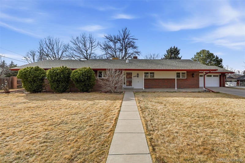 3095 Crabapple Rd, Golden, CO 80401