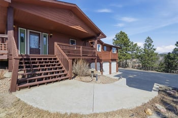 18505 Clovenhoof Dr, Palmer Lake, CO 80133