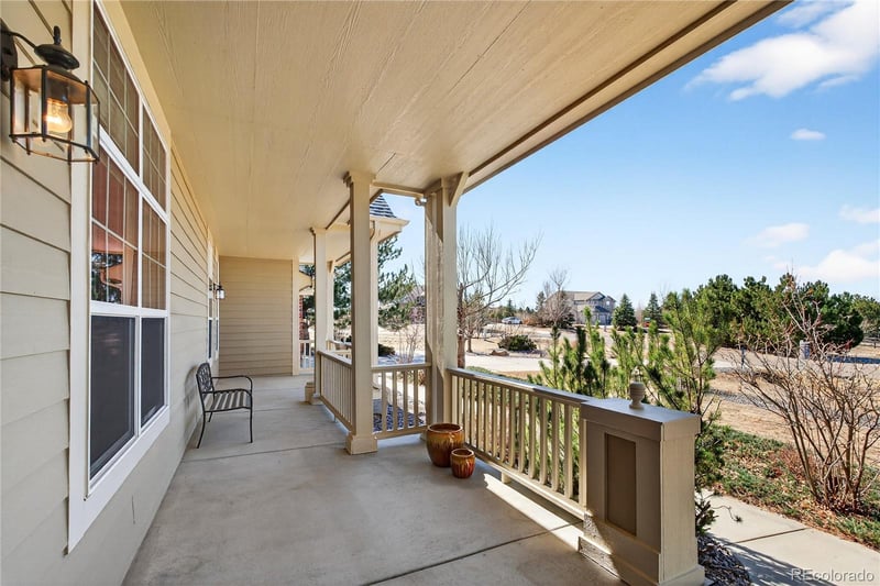 580 Columbine Dr, Bennett, CO 80102