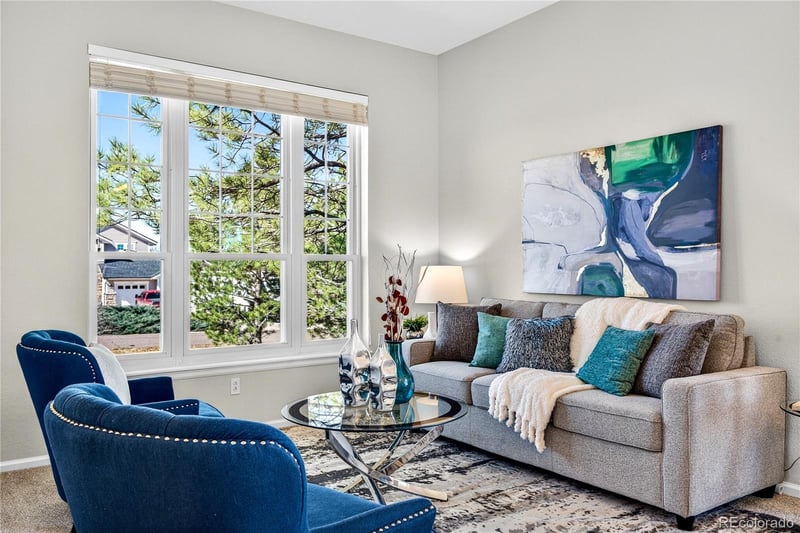 580 Columbine Dr, Bennett, CO 80102