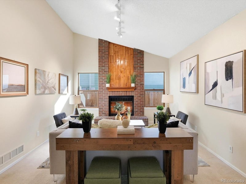 1660 Emerald St, Broomfield, CO 80020