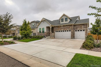 26312 2nd Ave, Aurora, CO 80018