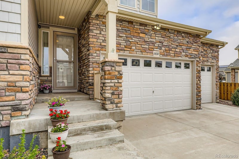 26312 2nd Ave, Aurora, CO 80018